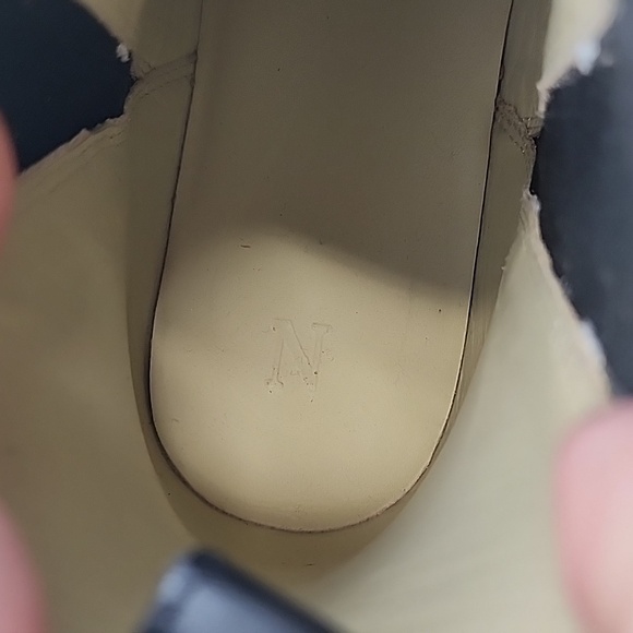 NISOLO Black Chelsea Boots, size 8 - Picture 5 of 7